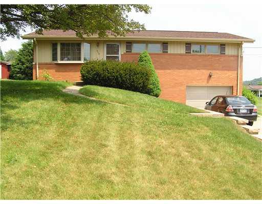 225 Roth Street Houston, PA 15342 - Photo 1 of 15 Exterior Front.