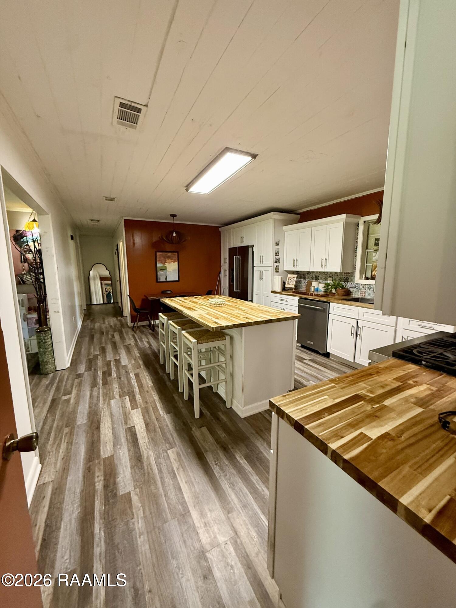 7583 Highway 167 Ville Platte, LA 70586 - Photo 3 of 16 a50251e1-536e-437c-bd50-4bdaa5b0e440