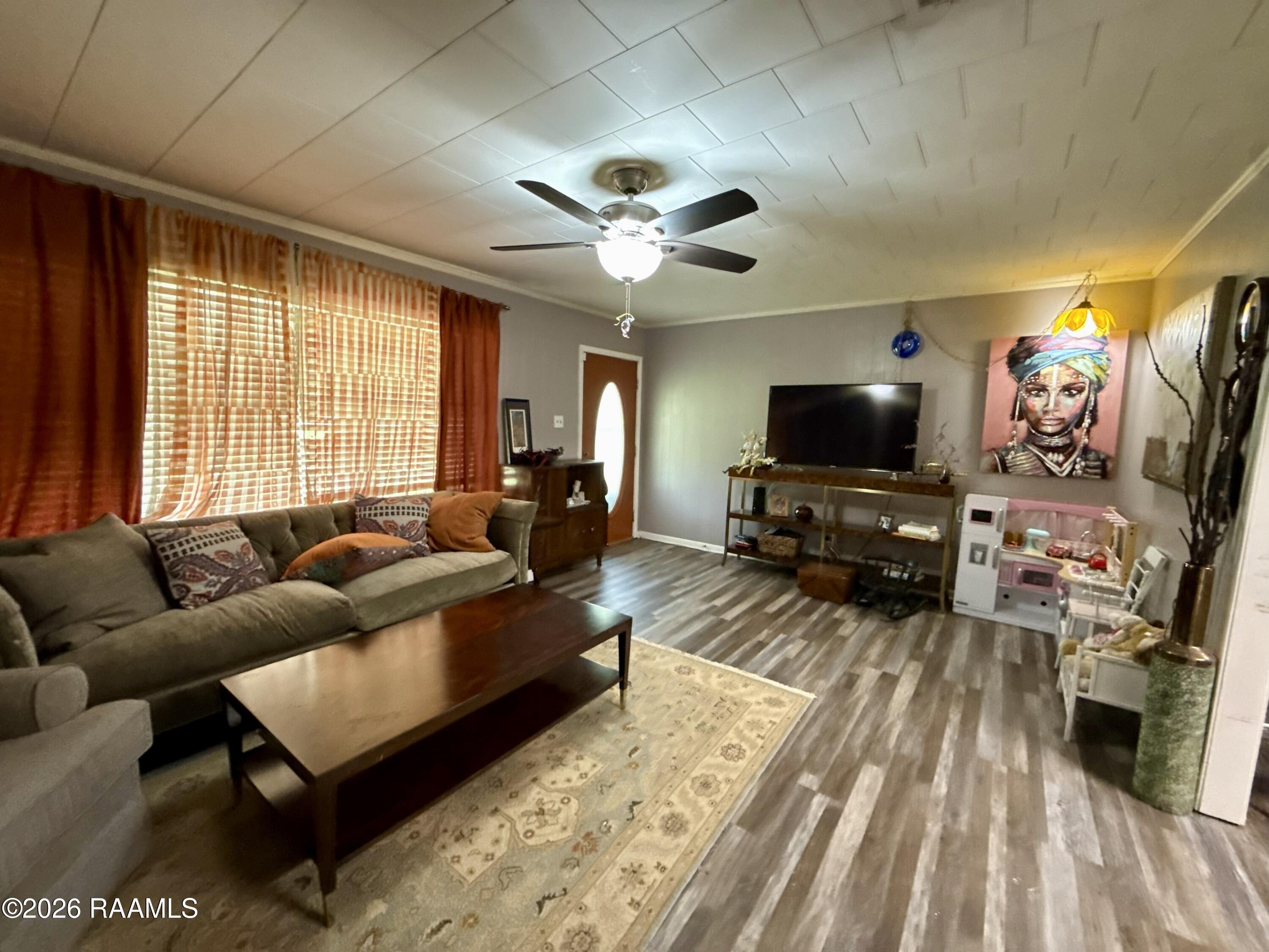 7583 Highway 167 Ville Platte, LA 70586 - Photo 5 of 16 IMG_2384