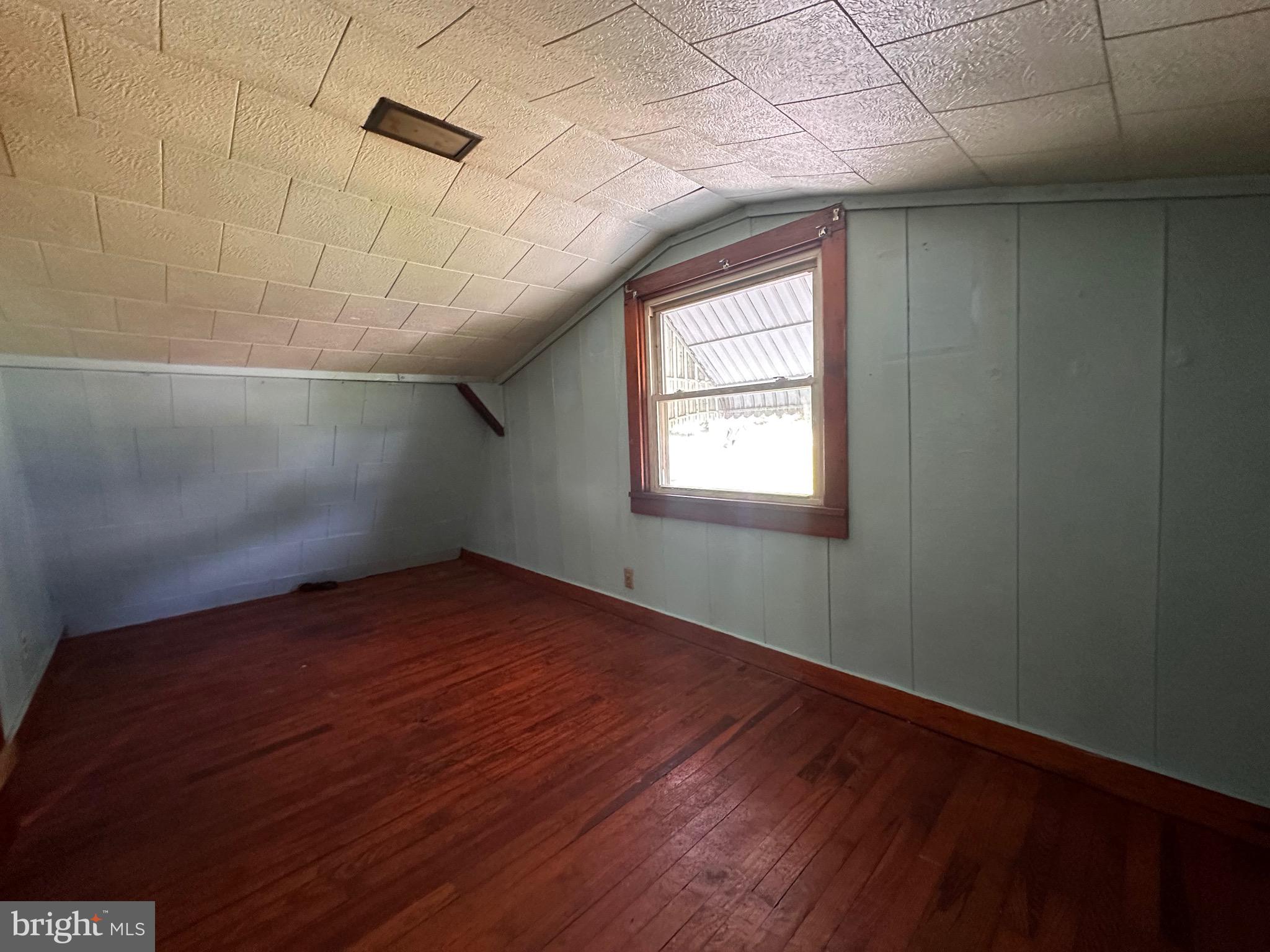2439 State Street Macungie, PA 18062 - Photo 16 of 17