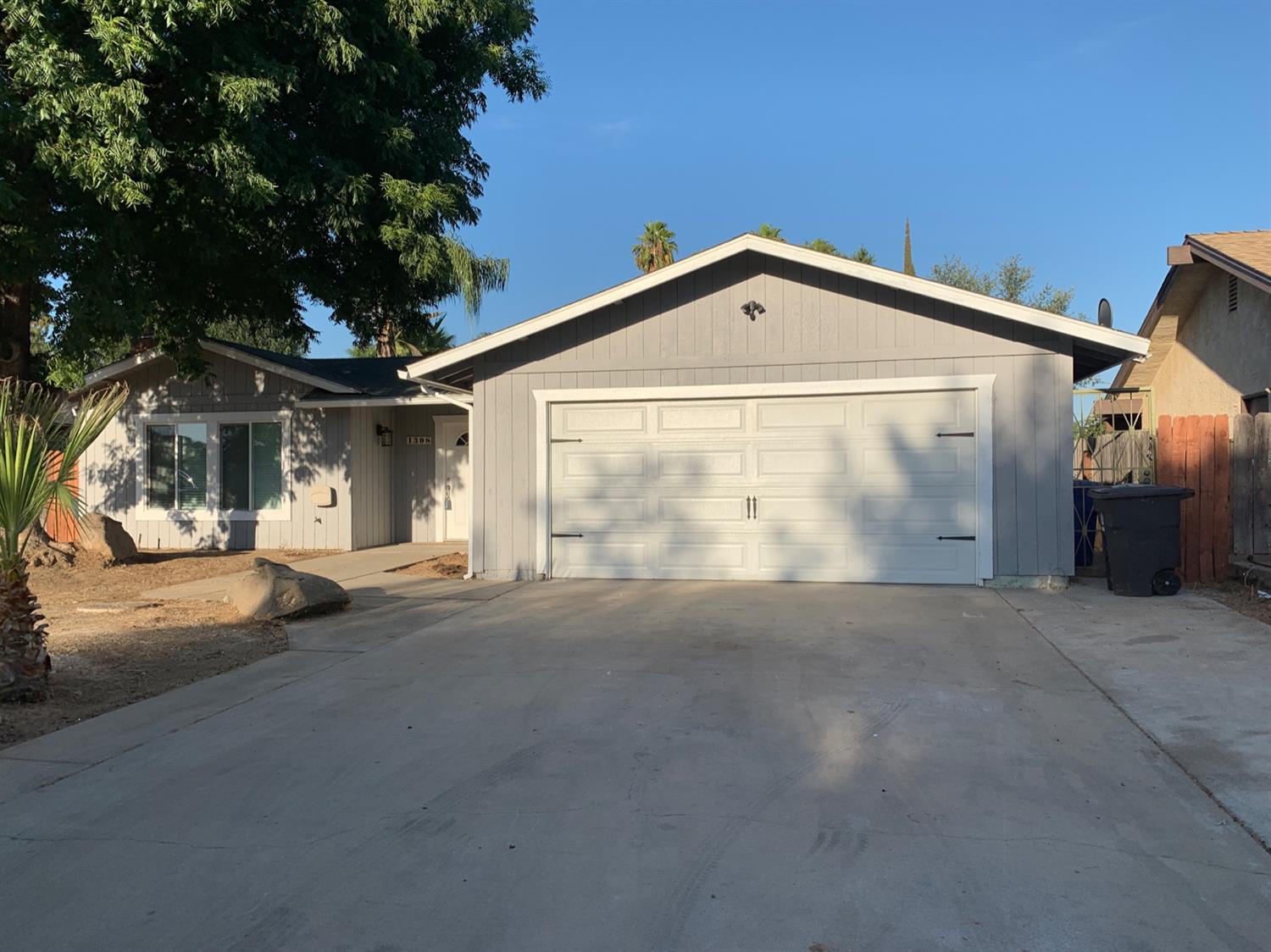 1398 North Steven Avenue Reedley, CA 93654 - Photo 1 of 19 Gallery Image 1