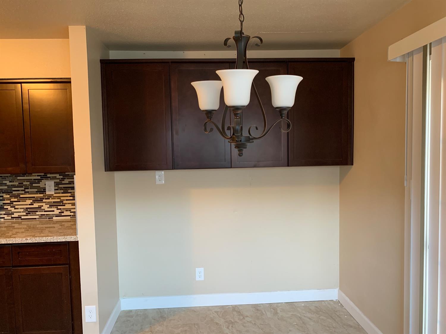 1398 North Steven Avenue Reedley, CA 93654 - Photo 12 of 19 Gallery Image 12