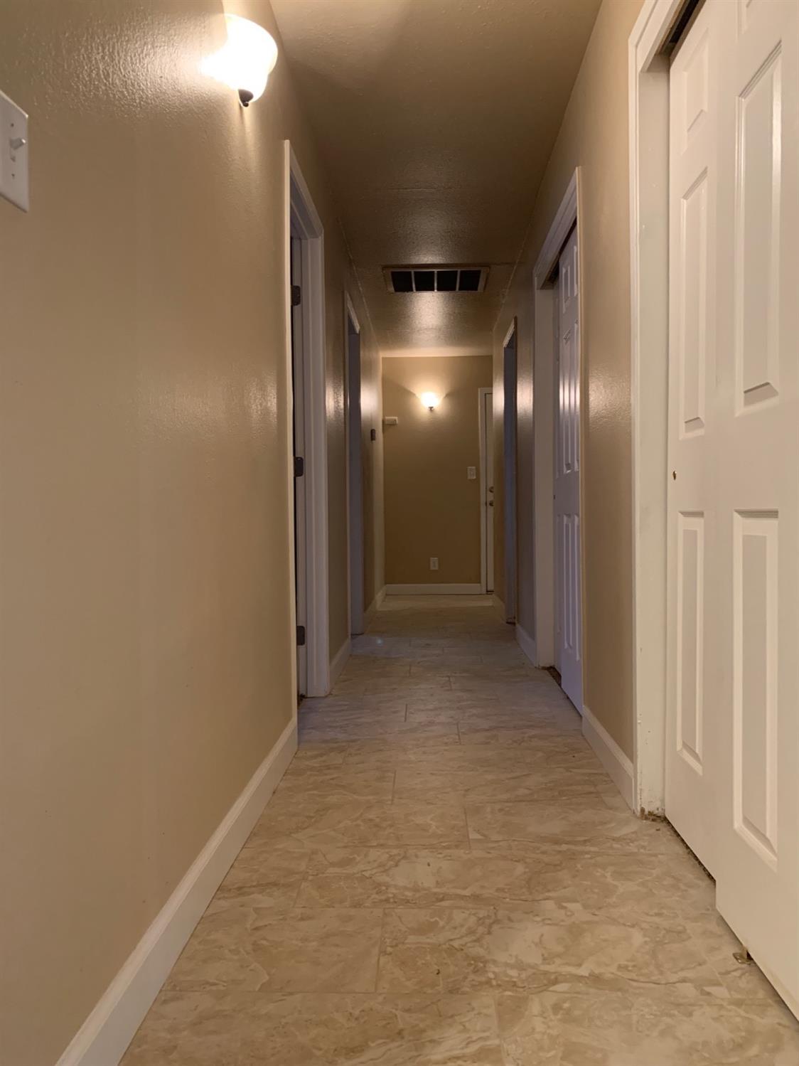 1398 North Steven Avenue Reedley, CA 93654 - Photo 17 of 19 Gallery Image 17