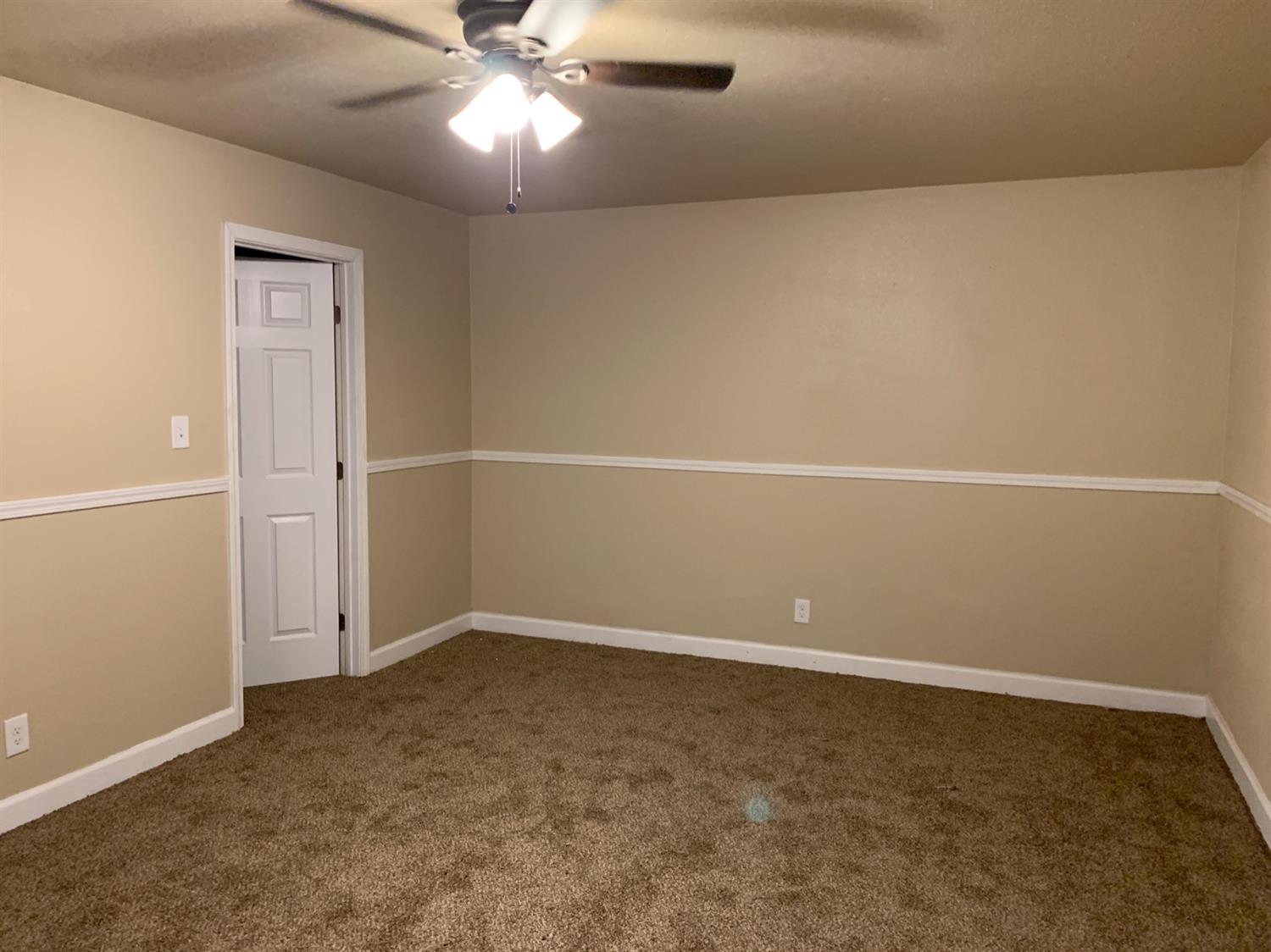 1398 North Steven Avenue Reedley, CA 93654 - Photo 18 of 19 Gallery Image 18