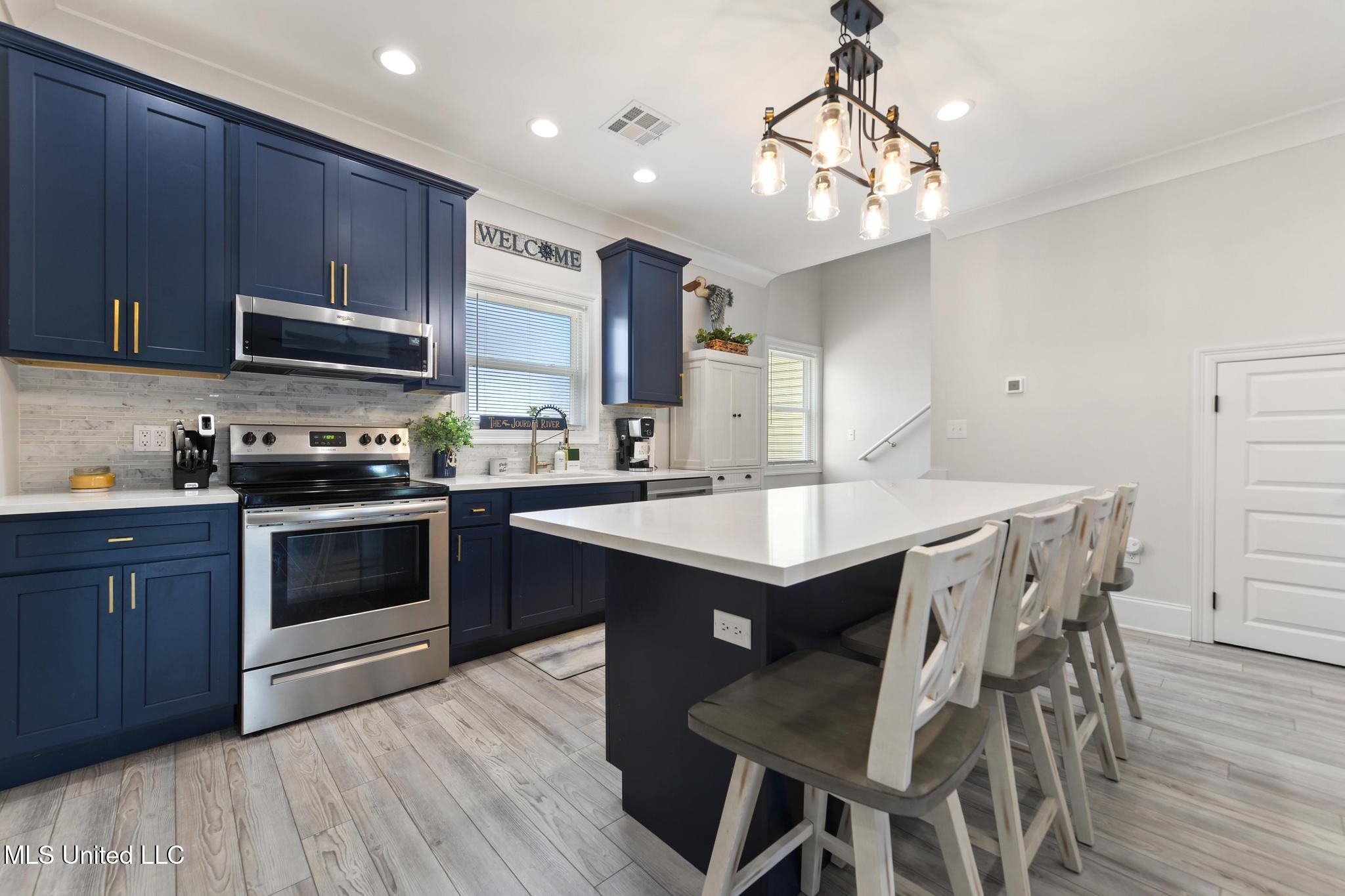 6149 Pontiac Drive Kiln, MS 39556 - Photo 11 of 46 Kitchen
