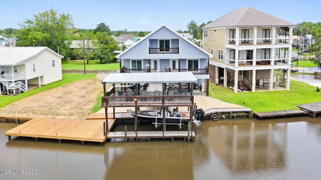 $635,900 | 6149 Pontiac Drive, Kiln, MS 39556