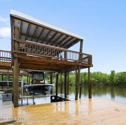 $635,900 | 6149 Pontiac Drive, Kiln, MS 39556