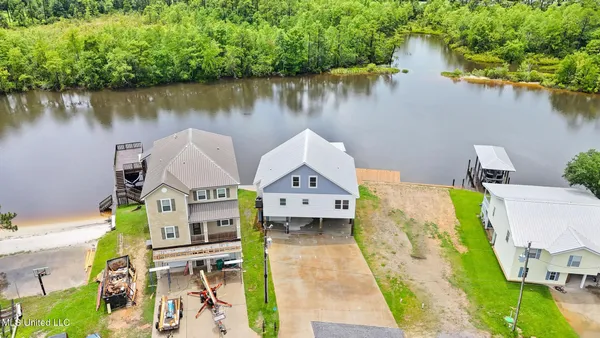 $635,900 | 6149 Pontiac Drive, Kiln, MS 39556