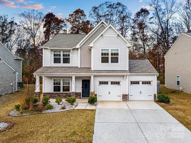 $399,900 | 4224 Stockbrook Drive, Charlotte, NC 28215
