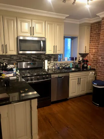 $3,350 | 809 Washington Street, Unit 4R, Hoboken, NJ 07030