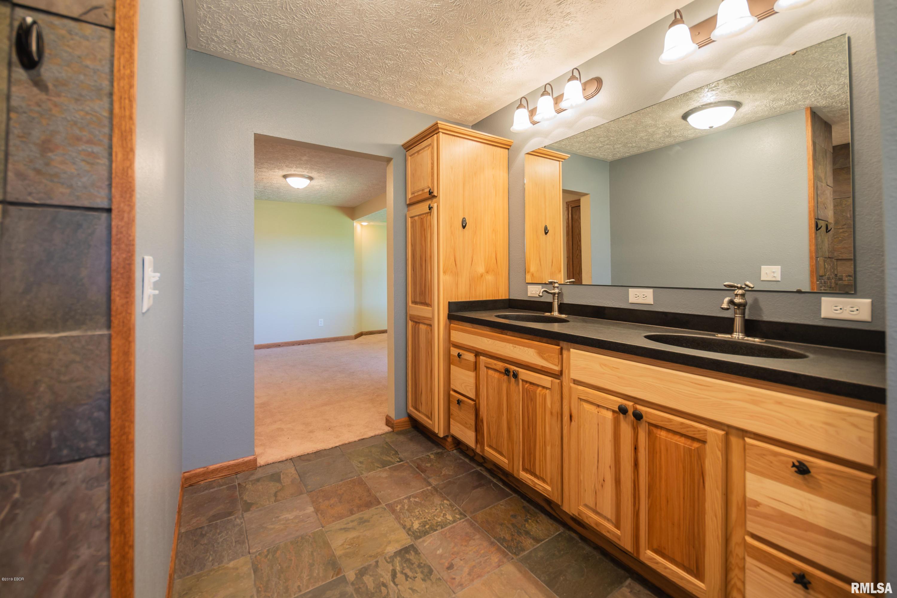 4671 Brubaker Road Salem, IL 62881 - Photo 17 of 35