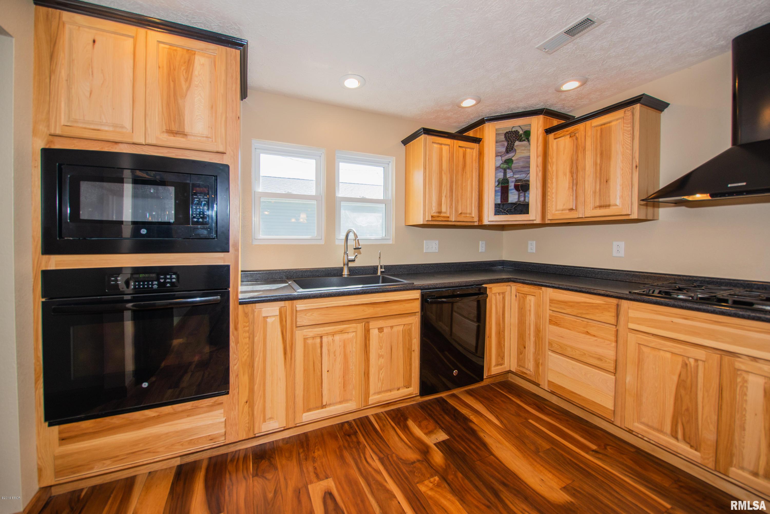 4671 Brubaker Road Salem, IL 62881 - Photo 6 of 35