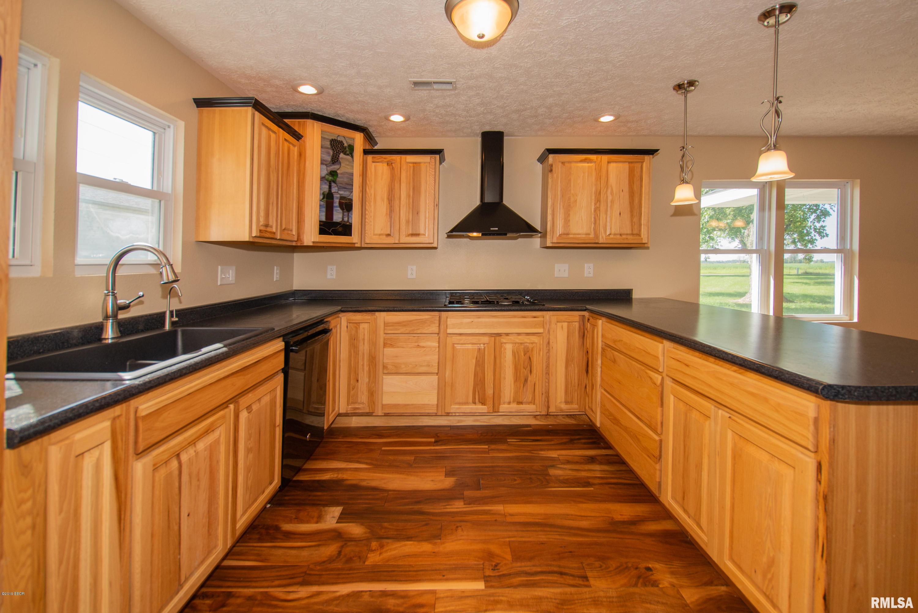 4671 Brubaker Road Salem, IL 62881 - Photo 7 of 35