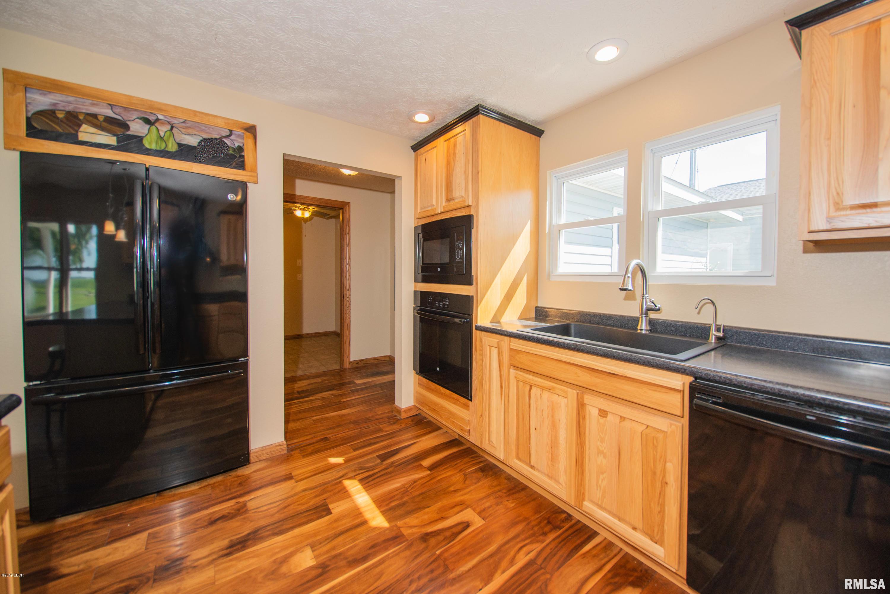 4671 Brubaker Road Salem, IL 62881 - Photo 8 of 35