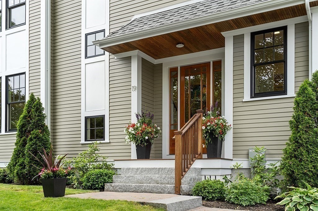19 Clelland Road Lexington, MA 02421 - Photo 4 of 42 Gallery Image 4