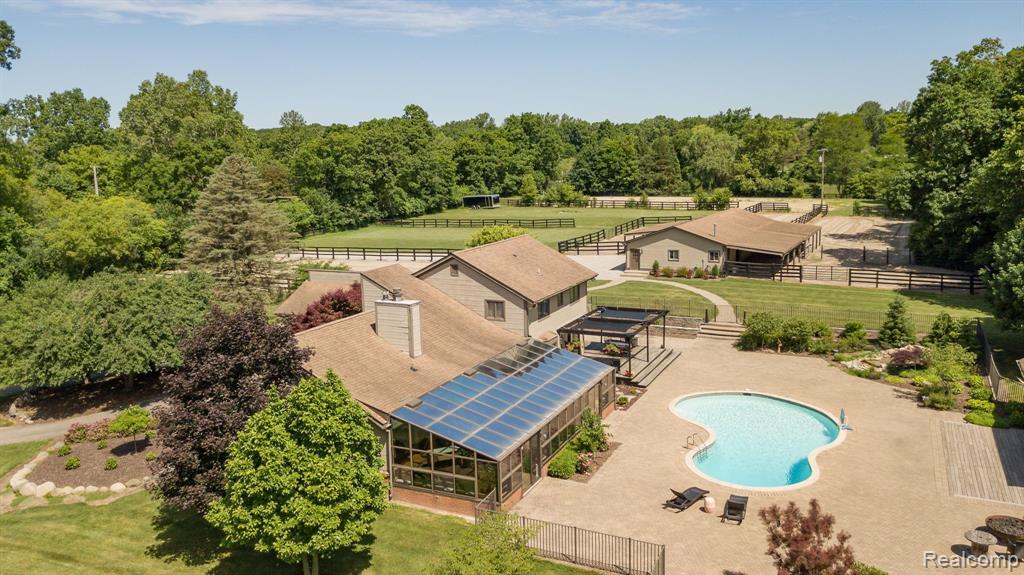 3965 Collins Road Oakland, MI 48363 - Photo 62 of 63