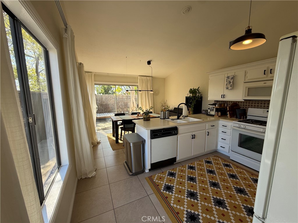 12399 Blazing Star Court Rancho Cucamonga, CA 91739 - Photo 7 of 17