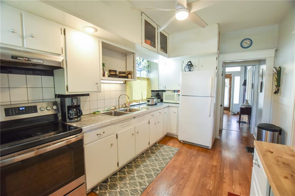 224 3rd Street Butler, PA 16001 - Photo 3 of 14 Kitchen