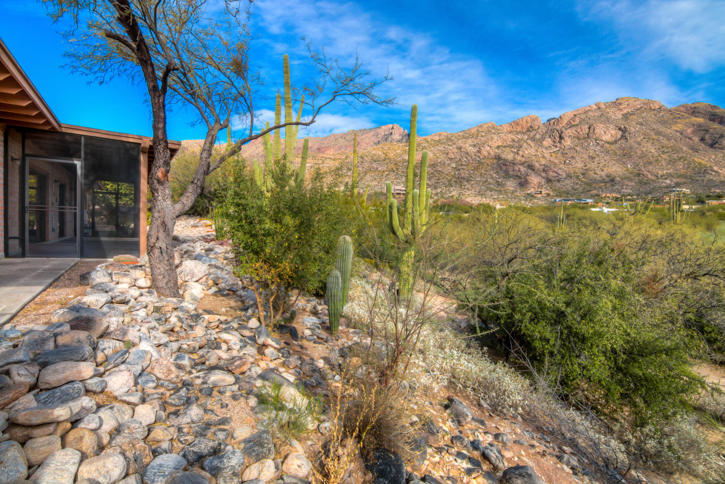 4335 East Havasu Road Tucson, AZ 85718 - Photo 6 of 20 Gallery Image 6