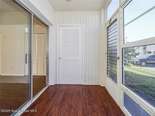 $1,250 | 25 Pine Arbor Lane, Unit 104, Vero Beach, FL 32962