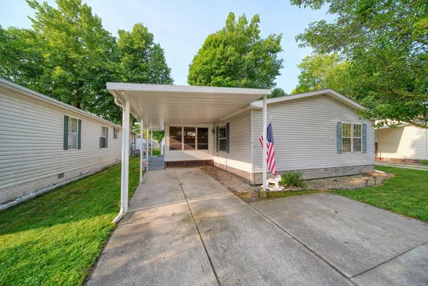 $52,500 | 510 Missouri River Court, Adrian, MI 49221