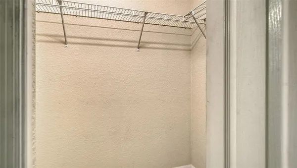 $237,900 | 811 Fairwaycove Lane, Unit 107, Bradenton, FL 34212