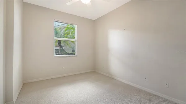 $237,900 | 811 Fairwaycove Lane, Unit 107, Bradenton, FL 34212