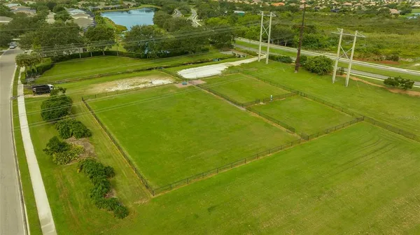 $237,900 | 811 Fairwaycove Lane, Unit 107, Bradenton, FL 34212