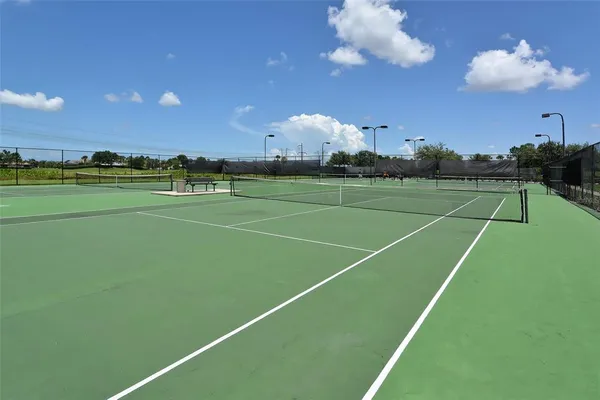 $237,900 | 811 Fairwaycove Lane, Unit 107, Bradenton, FL 34212