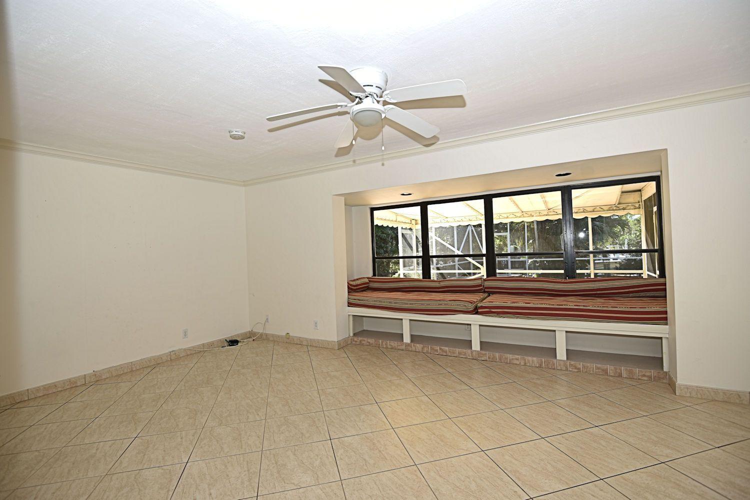 2462 Flamingo Road Palm Beach Gardens, FL 33410 - Photo 11 of 39 Family Rm