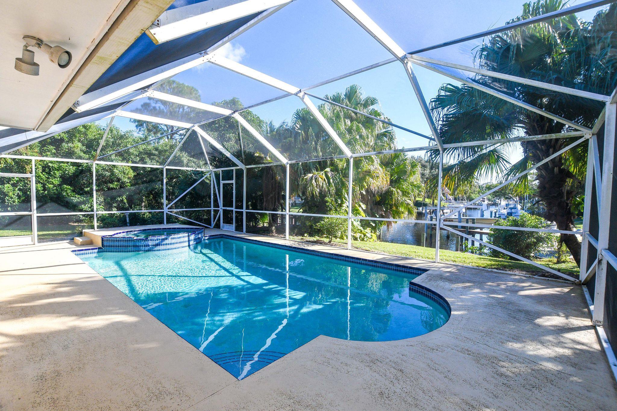 2462 Flamingo Road Palm Beach Gardens, FL 33410 - Photo 30 of 39 Pool v5
