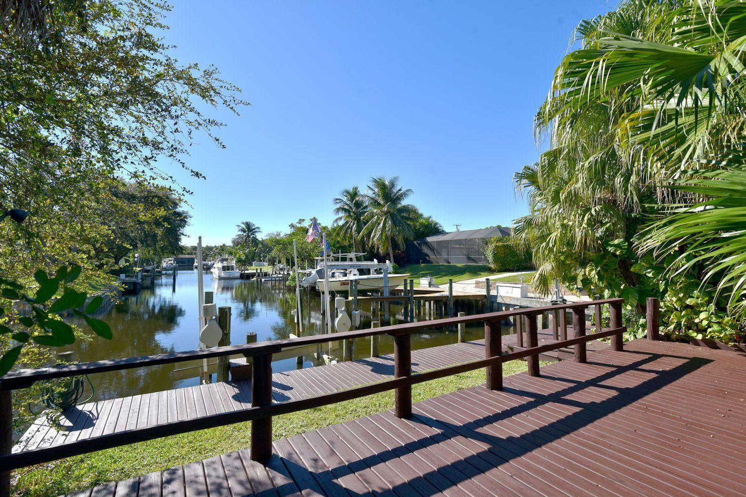 2462 Flamingo Road Palm Beach Gardens, FL 33410 - Photo 39 of 39 Water