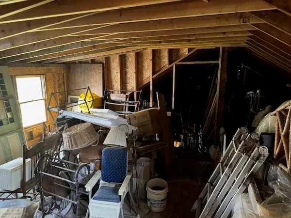 $349,800 | W330-s7098 County Road East, Mukwonago, WI 53149