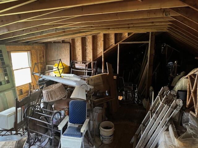 W330-s7098 County Road East Mukwonago, WI 53149 - Photo 14 of 27 Upper Level 2