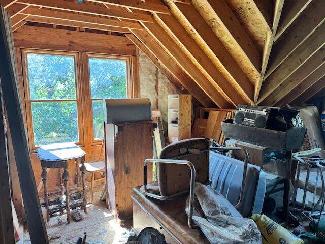 W330-s7098 County Road East Mukwonago, WI 53149 - Photo 20 of 27 Upper Level 8