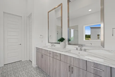 $574,900 | 5517 Toscana Avenue, Austin, TX 78724