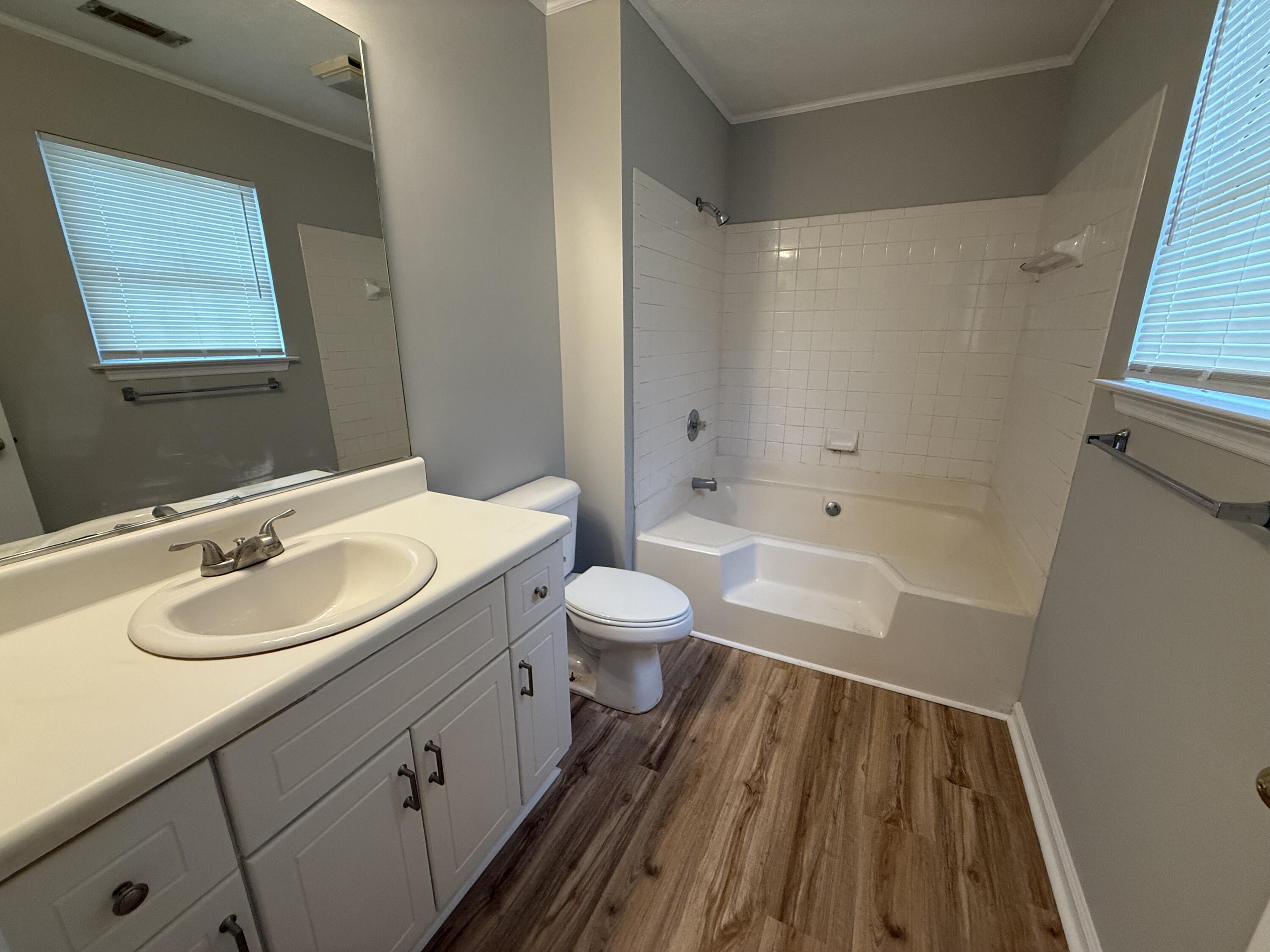 1206 Kendal Court Augusta, GA 30907 - Photo 11 of 15 Primary Bathroom