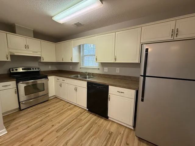 $1,350 | 1206 Kendal Court, Augusta, GA 30907