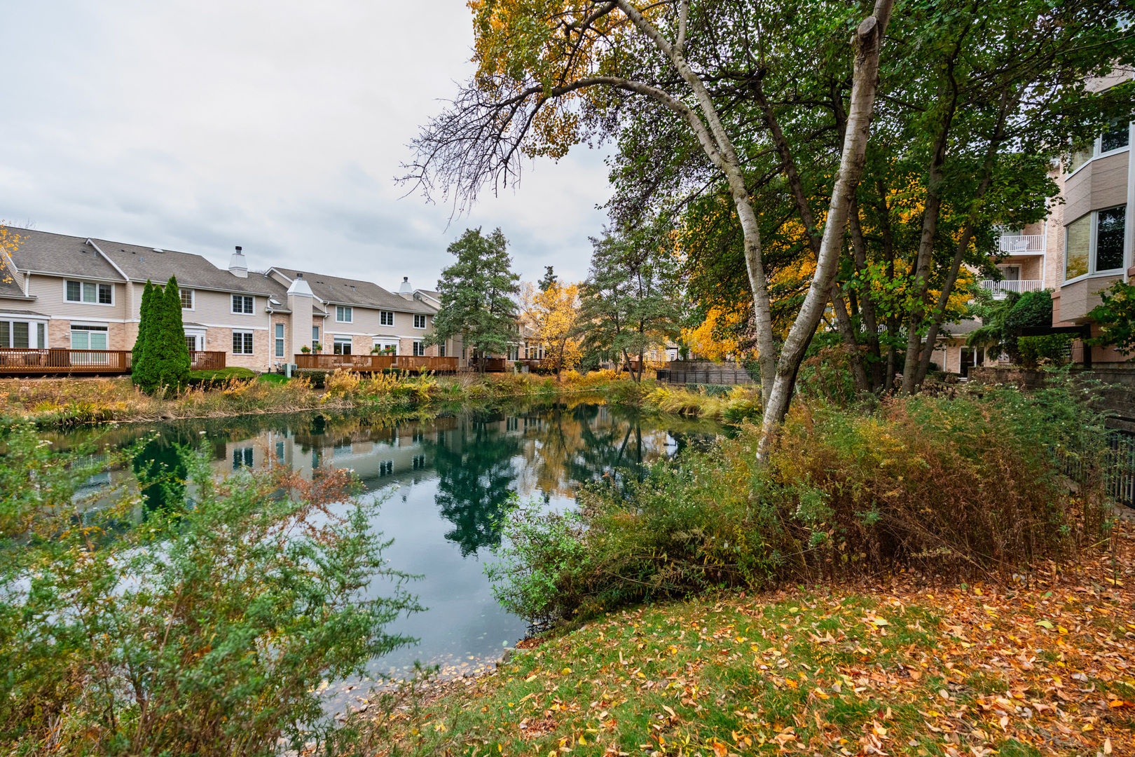 1745 Pavilion Way, Unit 206 Park Ridge, IL 60068 - Photo 45 of 48 Gallery Image 45