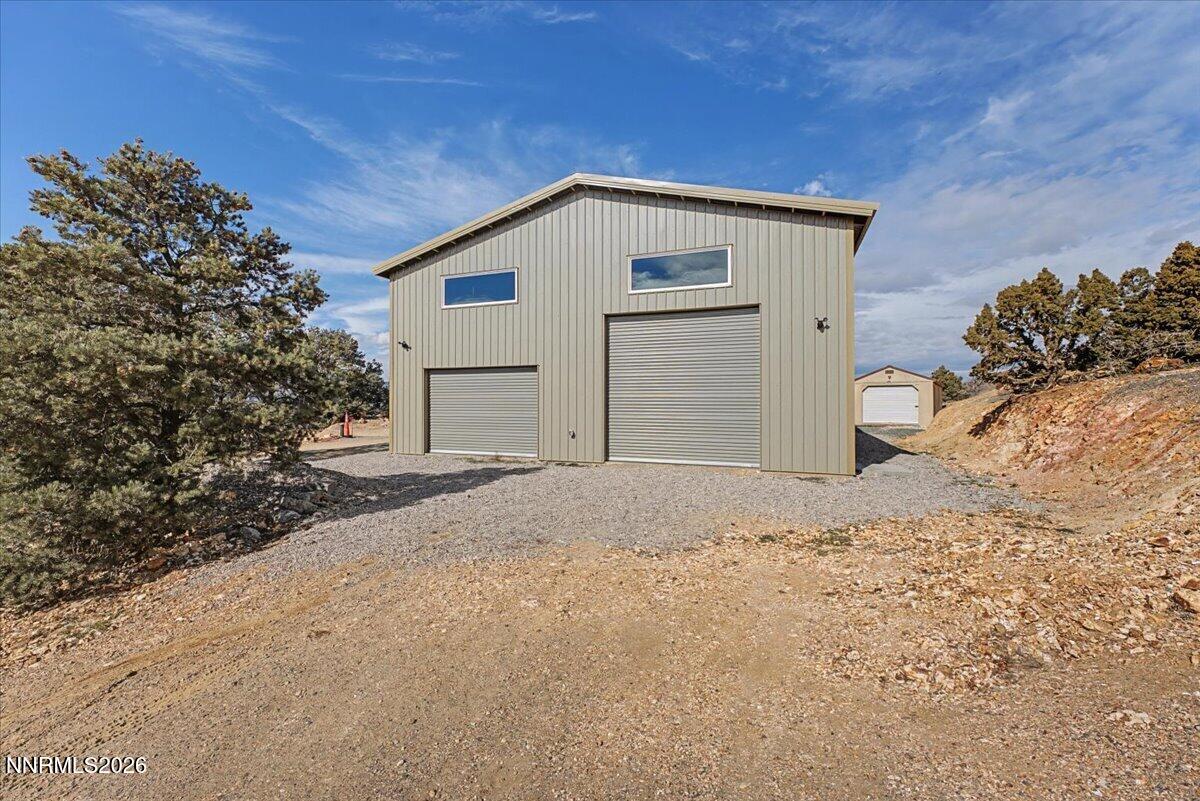 2300 Temple Hill Road Reno, NV 89521 - Photo 33 of 63 a view of garage and yard