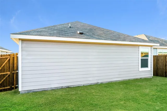 $1,625 | 5641 Rockrose Lane, Princeton, TX 75407