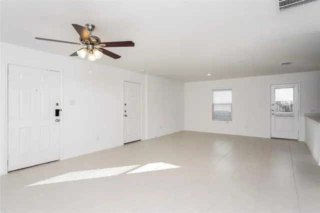 $1,625 | 5641 Rockrose Lane, Princeton, TX 75407