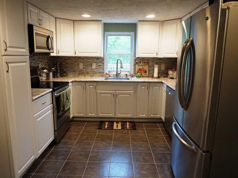 3008 Provost Road Whitehall, PA 15236 - Photo 9 of 25 Kitchen.