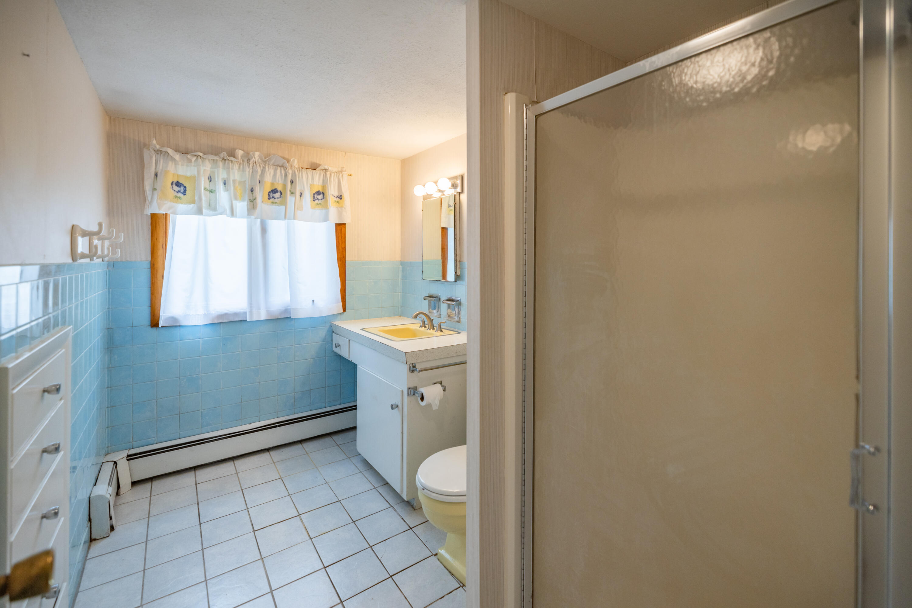 142 Hogan Road Lewiston, ME 04240 - Photo 14 of 36 Full Bath