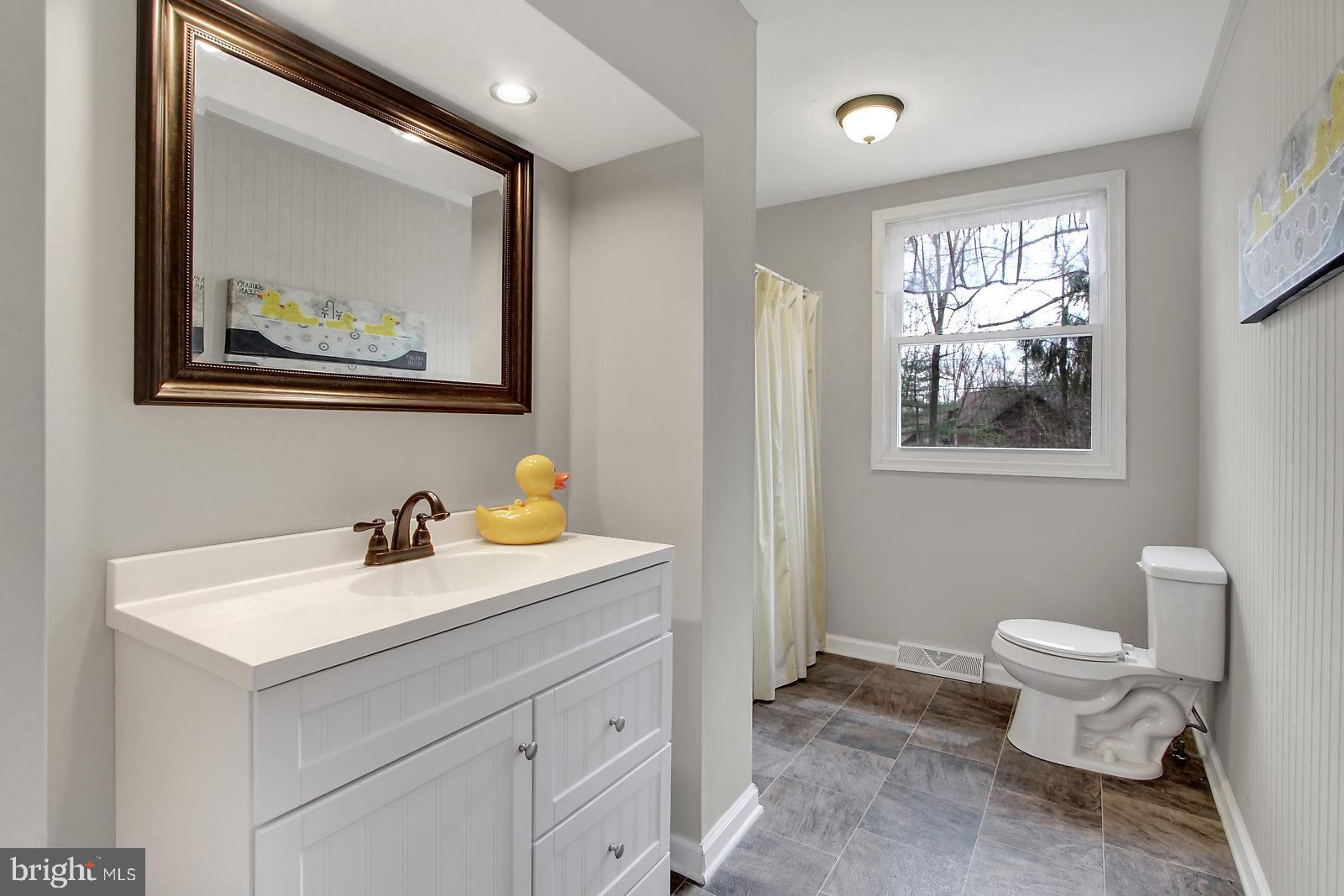 3715 Ridgewood Road York, PA 17406 - Photo 19 of 35 Gallery Image 19