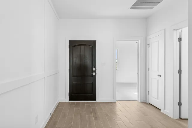 $281,470 | 693 Daniels Lake Lane, Dayton, TX 77535