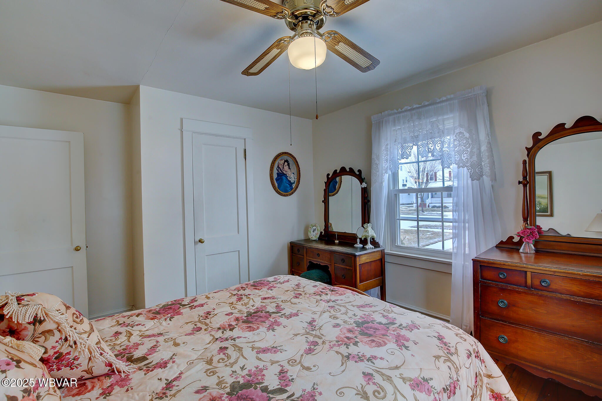 2026 Reed Street Williamsport, PA 17701 - Photo 29 of 47 Bedroom 1 003