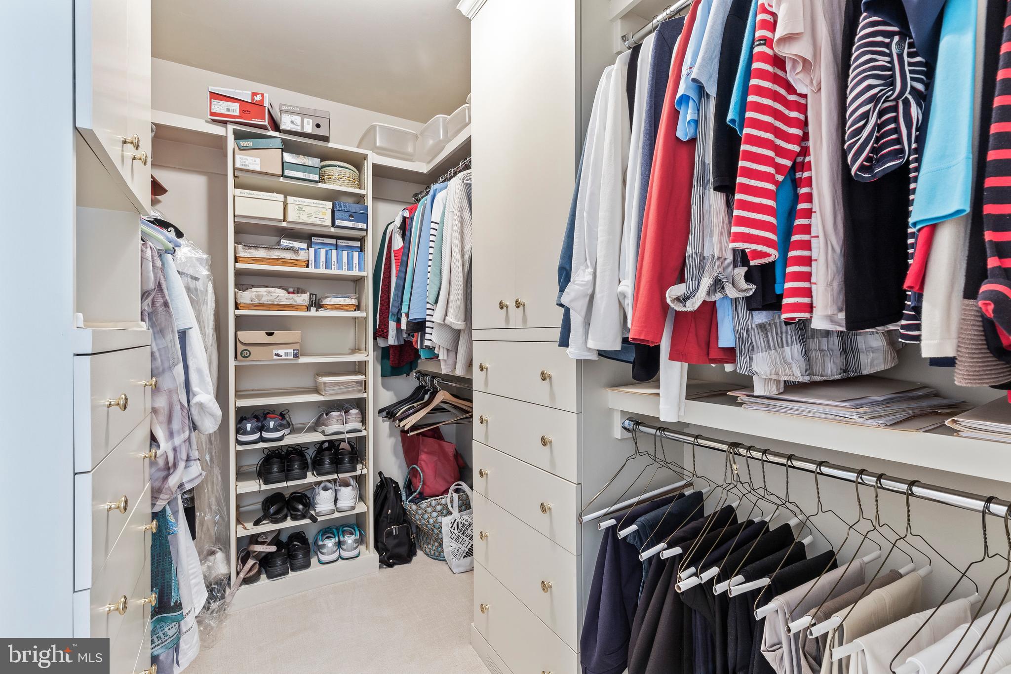 74 Seminary Farm Road Lutherville-Timonium, MD 21093 - Photo 23 of 51 Walk-in Closet 1