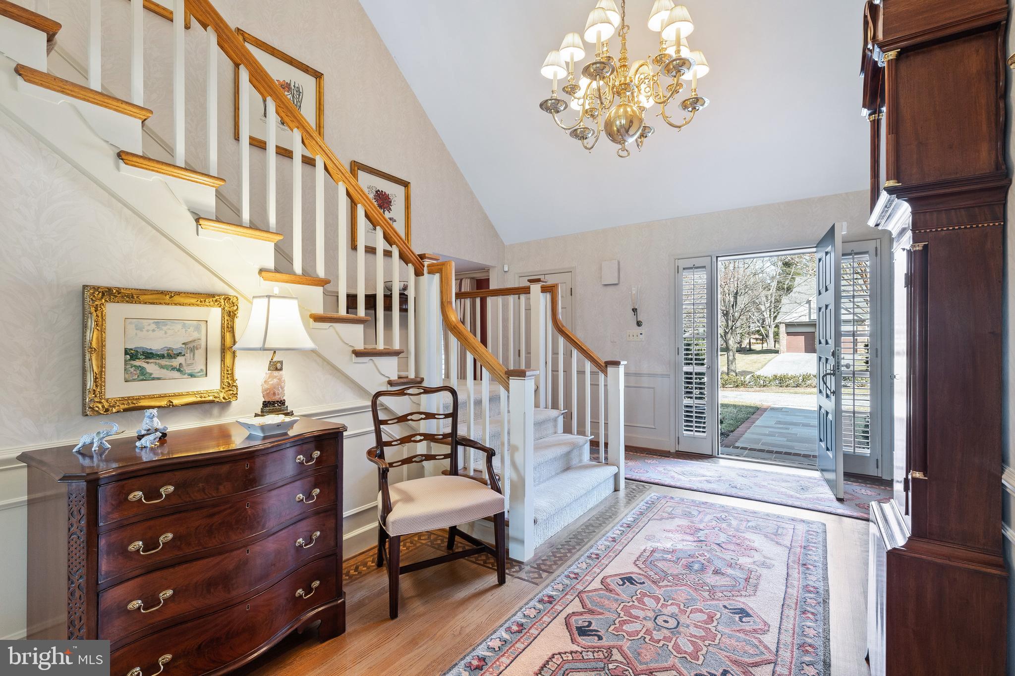 74 Seminary Farm Road Lutherville-Timonium, MD 21093 - Photo 3 of 51 Vaulted Foyer