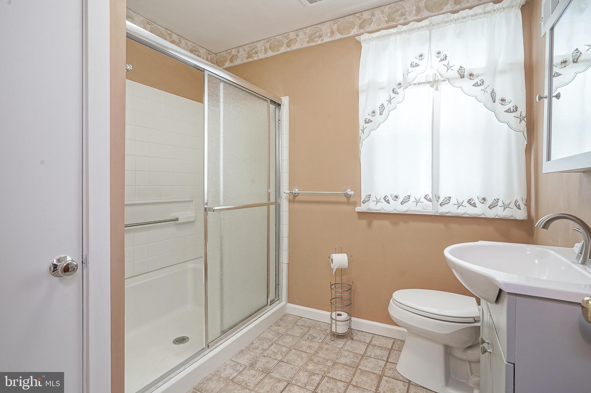 53 Sicklerville Road Williamstown, NJ 08094 - Photo 12 of 46